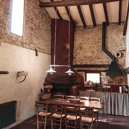 Mas Teixidor بيت للعطل